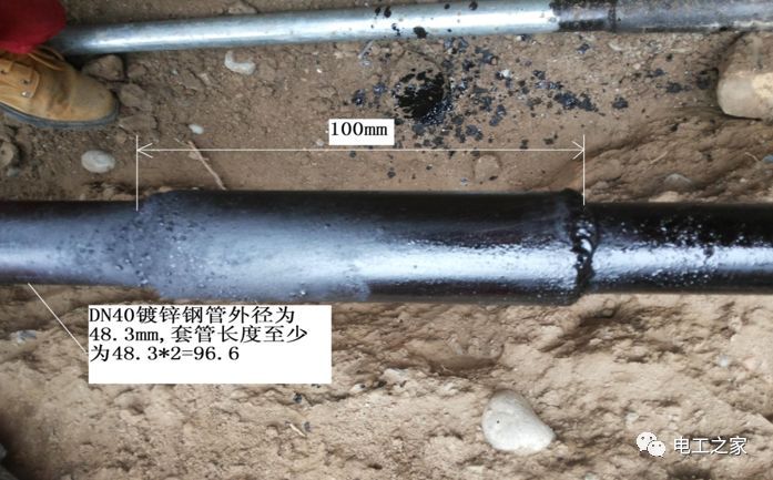 一條完成開關柜安裝，電纜橋架施工，電纜敷設及布線施工，照明配電箱施工